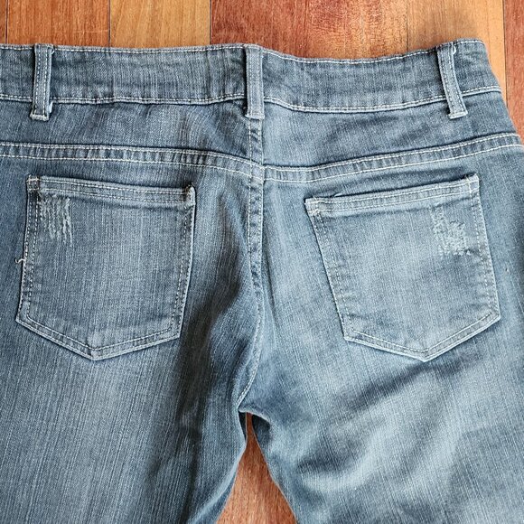 Forever 21 Gray Straight Leg Jeans Size 7 - Picture 14 of 16